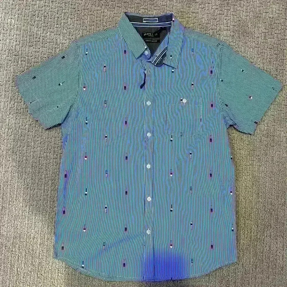 Brave Soul London Short Sleeve Button Down Shirt color Blue size Medium - Picture 1 of 5